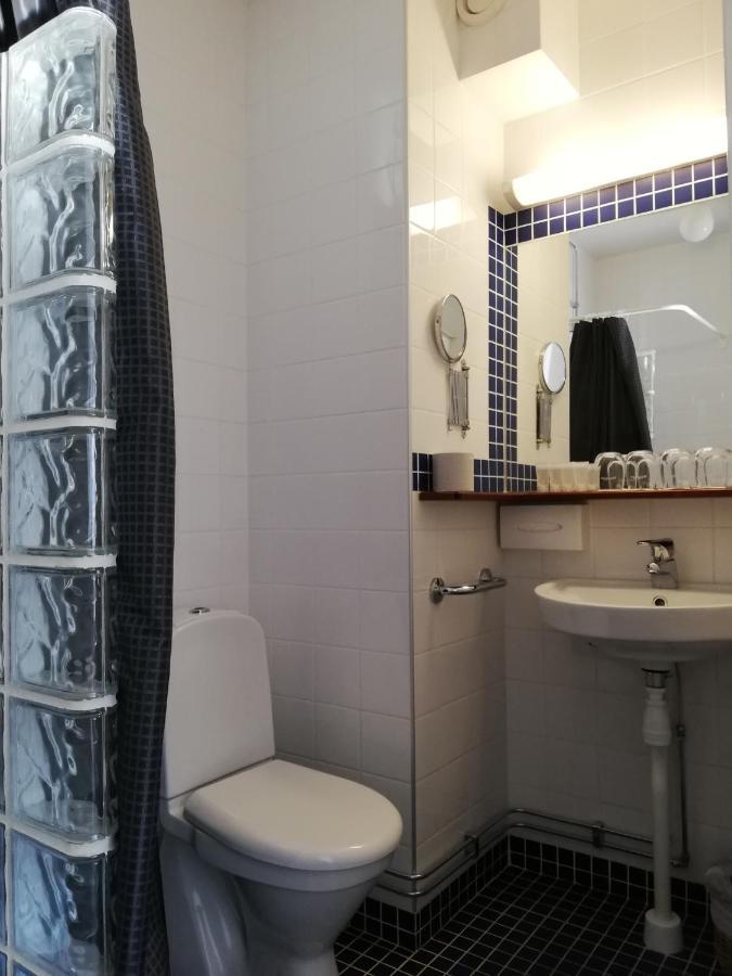 Strand Hotell Венерсборґ Екстер'єр фото